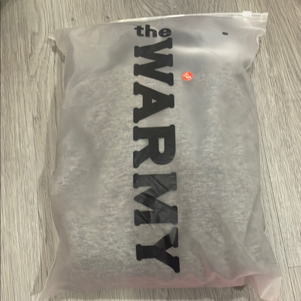 The WARMY oversized sweater gray size S NWT